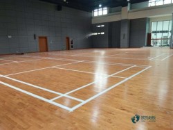 松木舞臺運動體育地板品牌哪個好