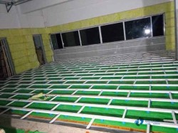 籃球木地板鋪裝